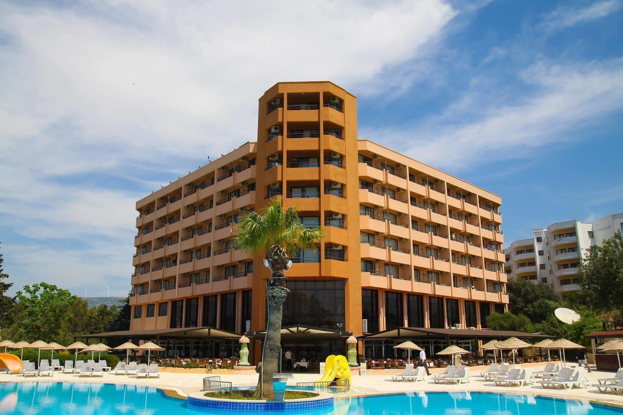 The Holiday Resort 迪迪姆 外观 照片