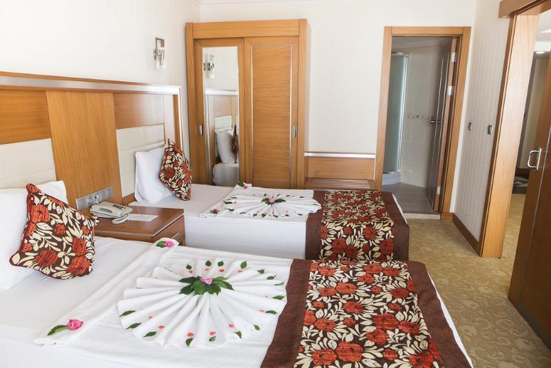 The Holiday Resort 迪迪姆 外观 照片